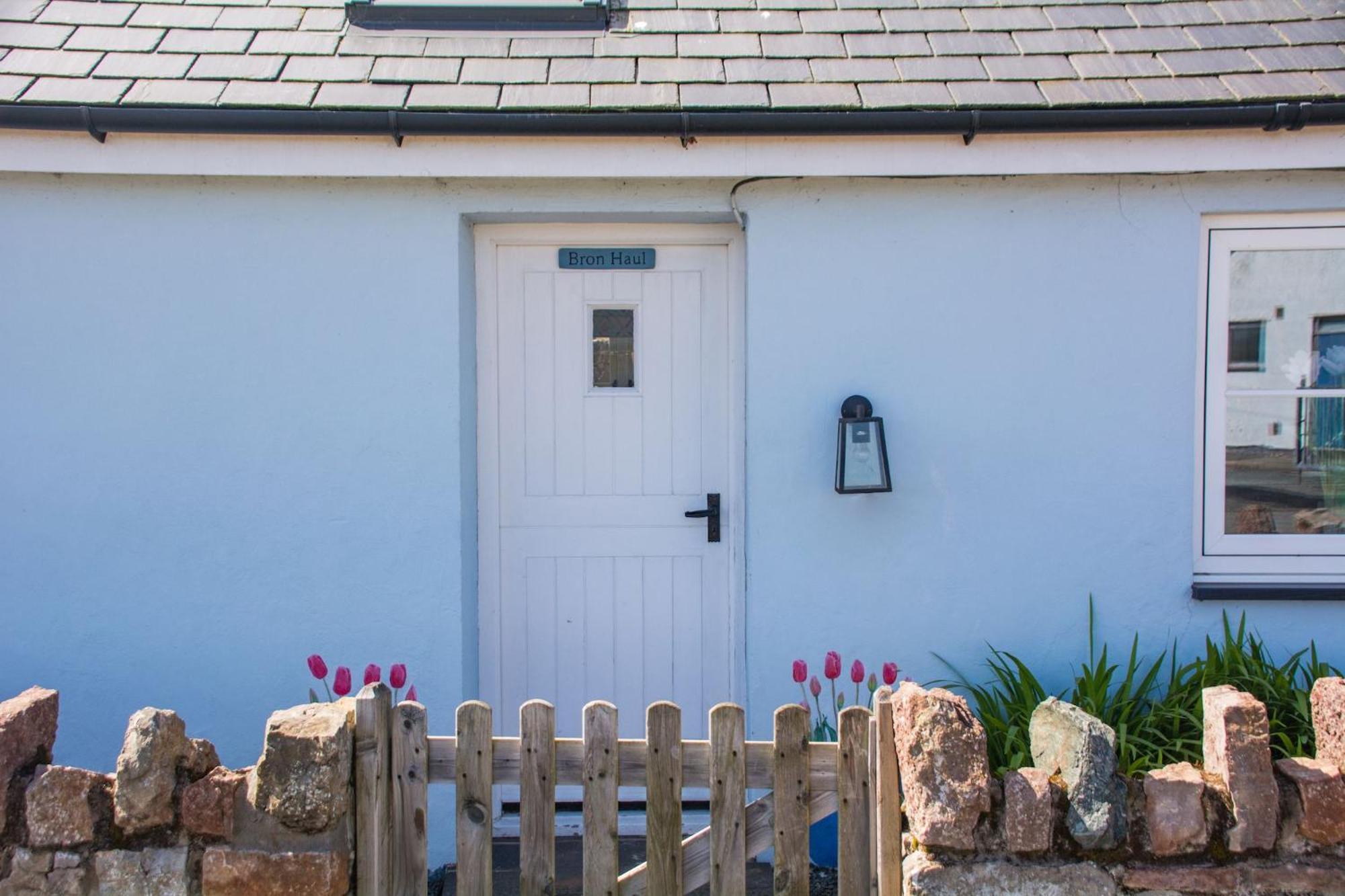 Bron Haul Holiday home *